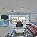 Beach Front And Walking Distance To Village