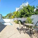 Canal 309 - Right In Siesta Key Village!