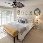 Get Lost In The Intoxicating Relaxation Of Siesta Key, In This Luxurious Private Home.
