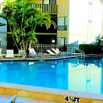 Sarasota Pool Apartment