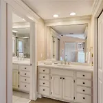 Peacock Villa - 5540 E