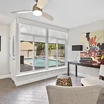 Coral Breeze - 4576