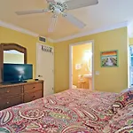 A Few Steps From The Beach With Community Pool