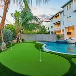 The 19Th Hole