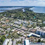 Topsail Cottage - 1025
