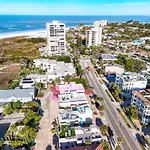 Luxury, Two Complete Floors, Ocean Views, And Private Rooftop Sundeck