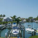 Siesta Bayside With Bay And Dock Views