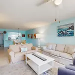 Sweet Beach Retreat