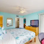 Sweet Beach Retreat