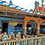 100 Percent Private, Tiki-Bar, 250Steps To Beach And Village!