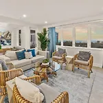 The Upper Deck