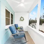 Siesta Key Village And Beach Walkable, Condo With Private Porch