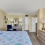Ferienwohnung Fuer 6 Personen Ca 102 Qm In Siesta Key, Florida West Central Florida