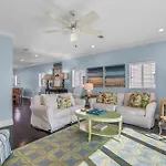 Beachside Haven - 650C