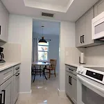 Beachpoint Cottages