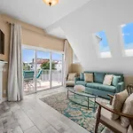 Cinco Siesta By Beachside Management