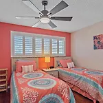 Sea Winds On Siesta