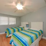 Sea Club II Cottages By Beachside Management