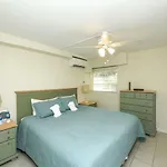 Minorga On The Key By Beachside Management