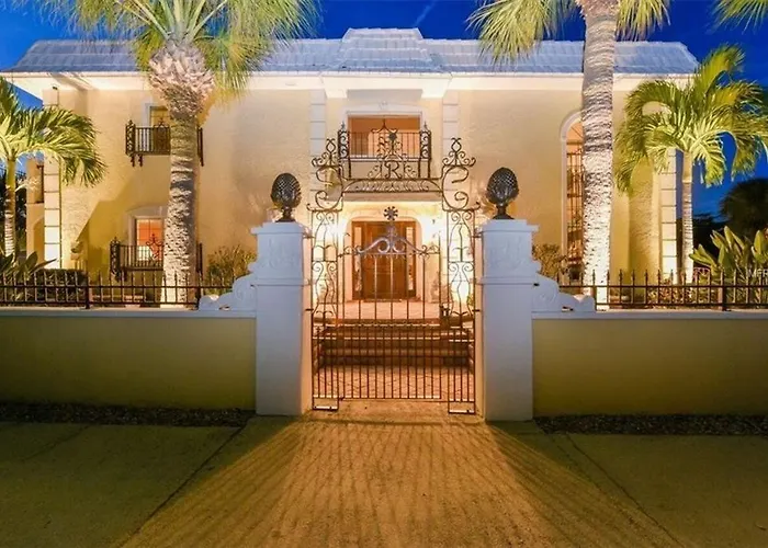 95 Columbus Blvd Siesta Key