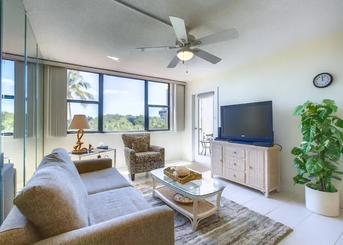 Harbor Towers 1 Bedroom Pool View