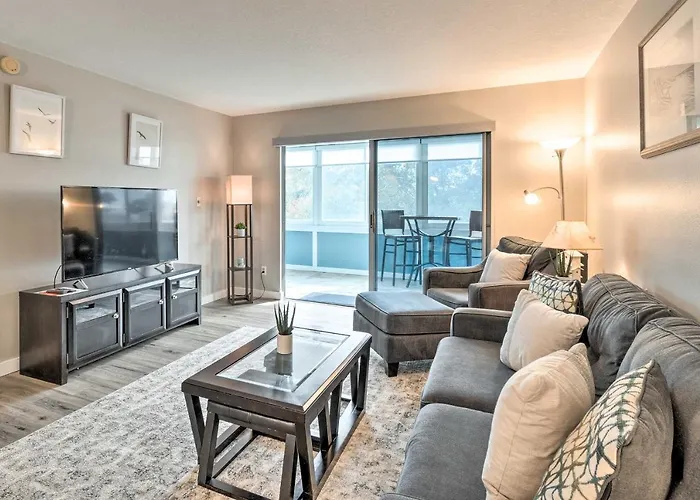 Walk To Beach Resort-Style Siesta Key Condo!