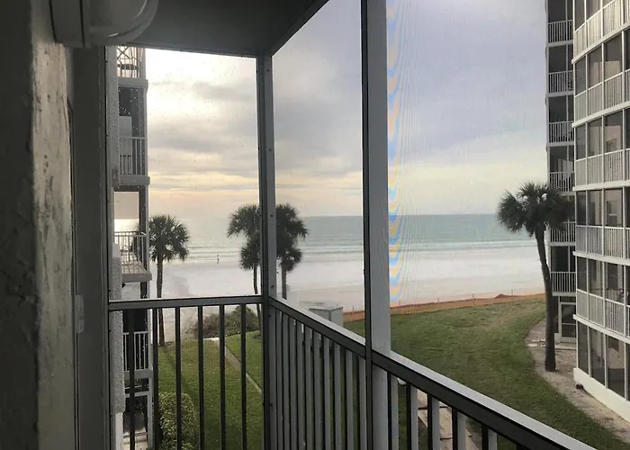 Beachfront Condo! Gulf View From All Rooms, Pool, Chairs Provided