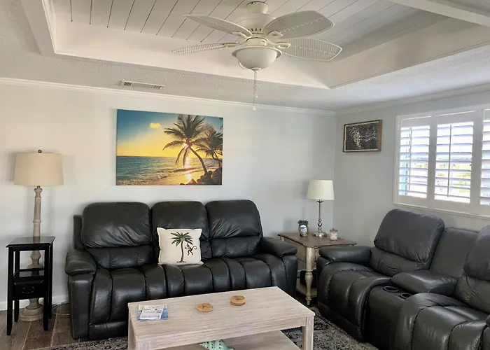 Island House Beach Resort 40B