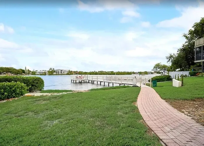 Cozy Family Condo - Newly Renovated On Siesta Key!