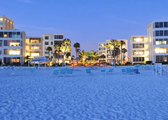Island House Beach Resort