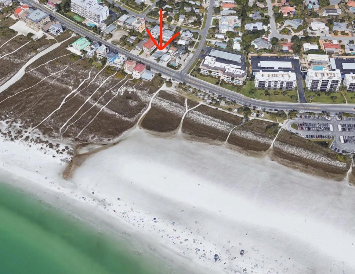 - Bari 665 #2 Apartment Siesta Key