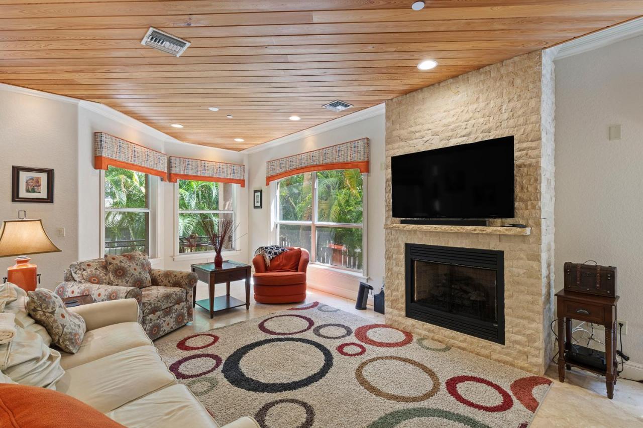 - Miramar 1216 Holiday home *