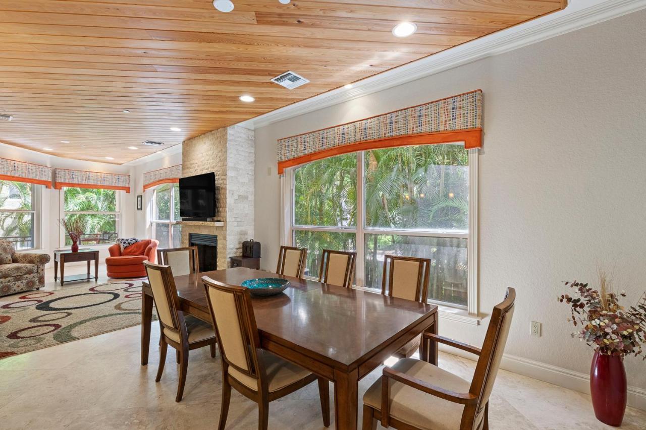 - Miramar 1216 Holiday home