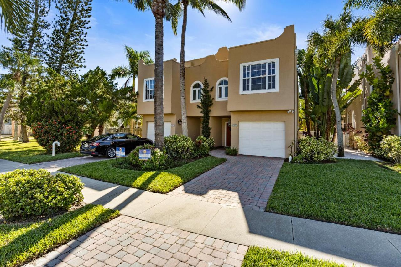 Siesta Avenida Townhome 5208 *