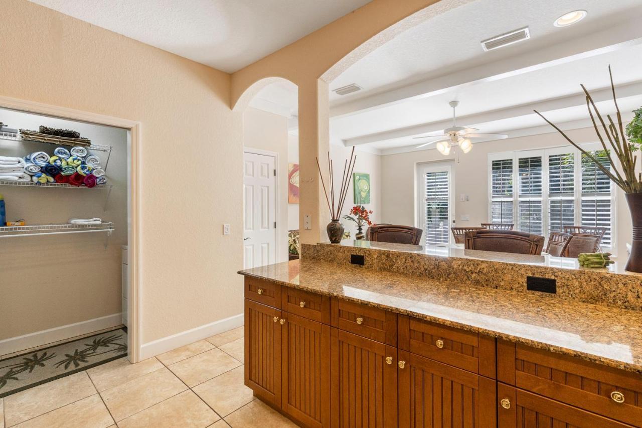 Siesta Avenida Townhome 5208 Siesta Key