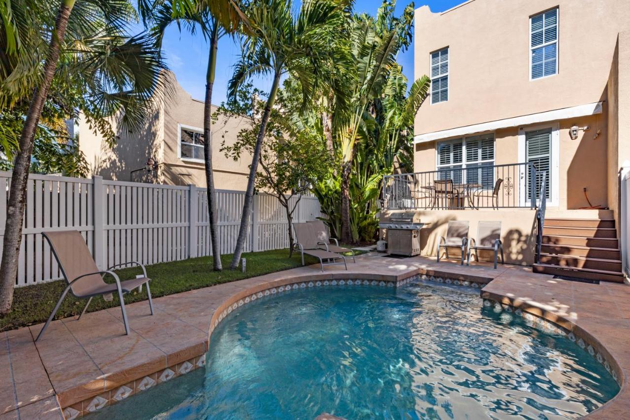 Siesta Avenida Townhome 5208