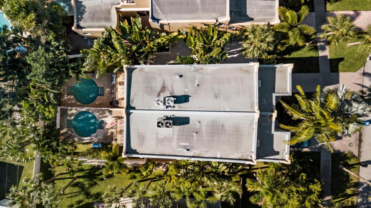 Siesta Avenida Townhome 5208