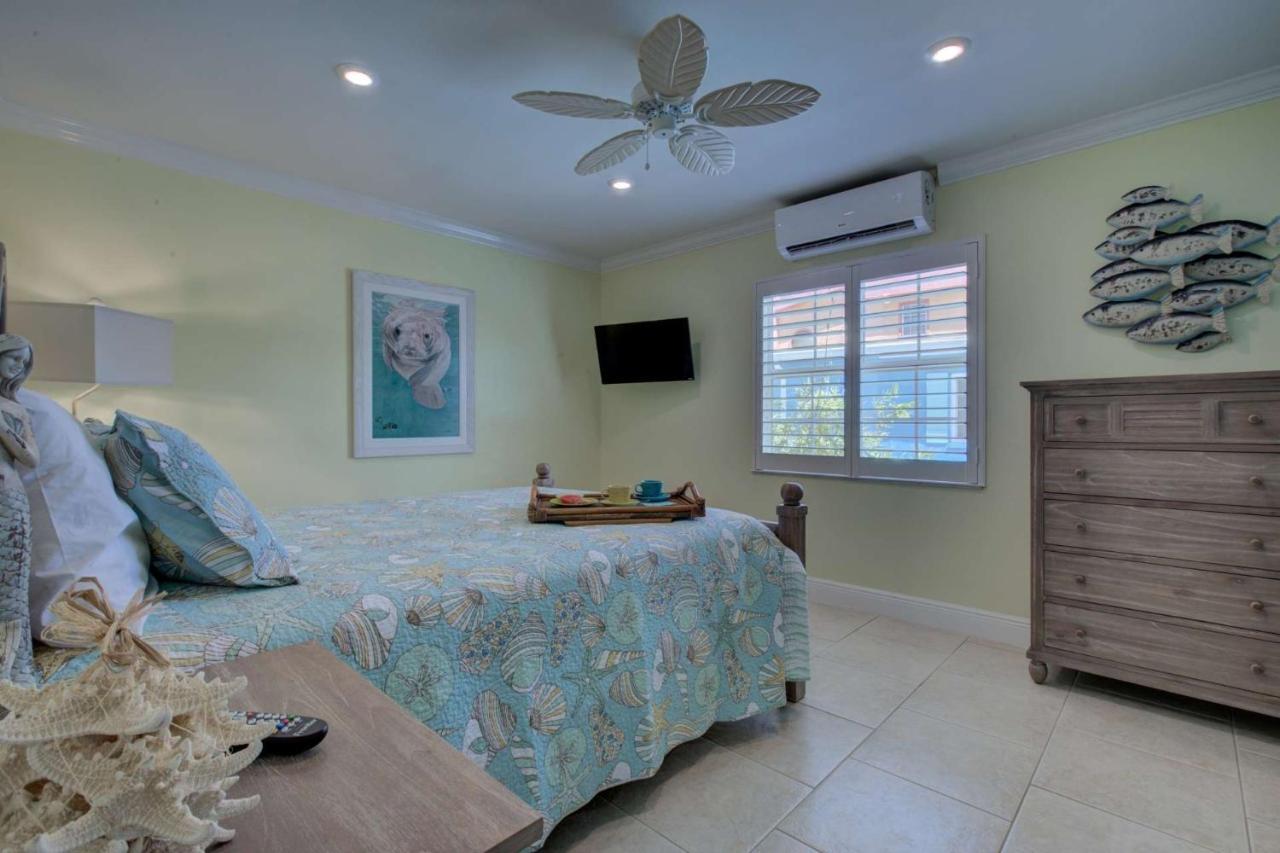 Lulu's Key House 1/1 Upstairs * Siesta Key