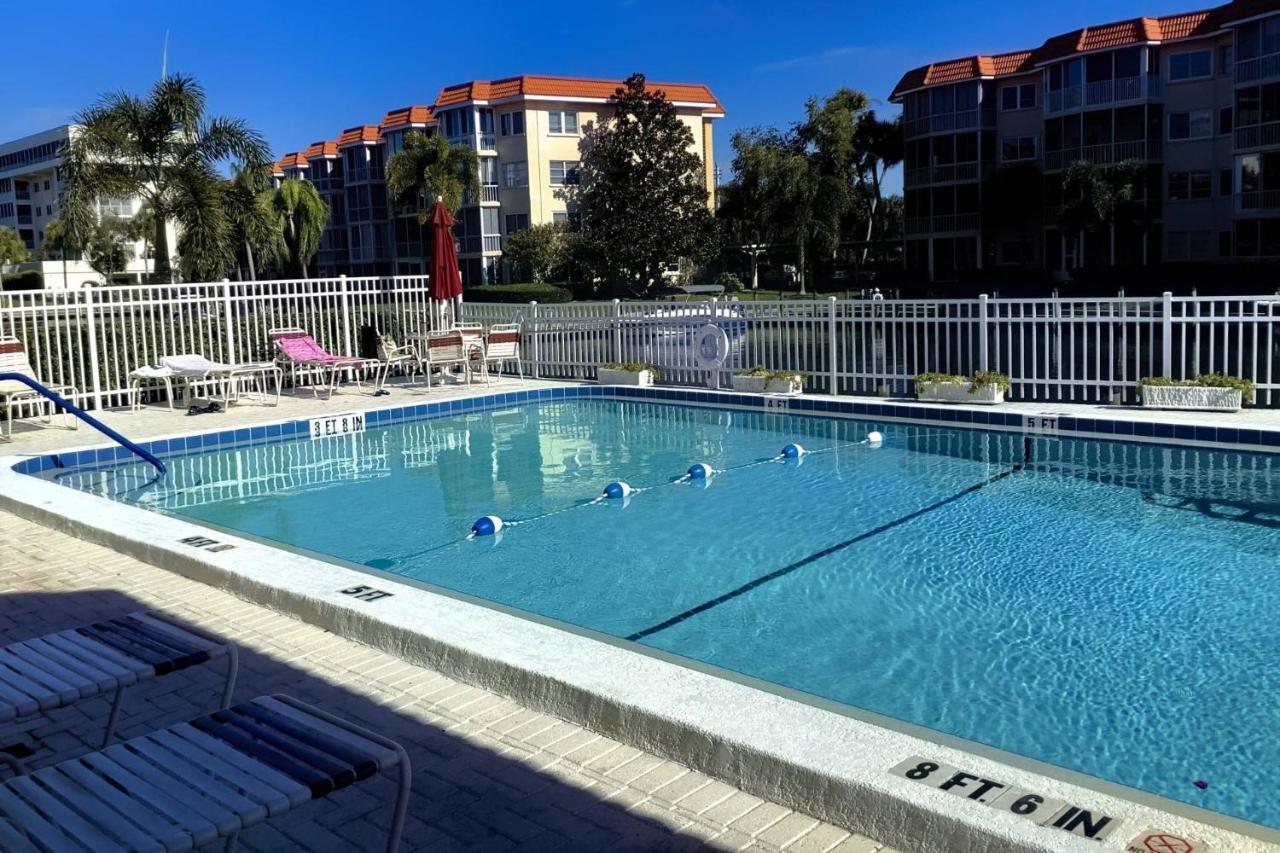 Siesta Harbor Portofino Canal View Holiday home *