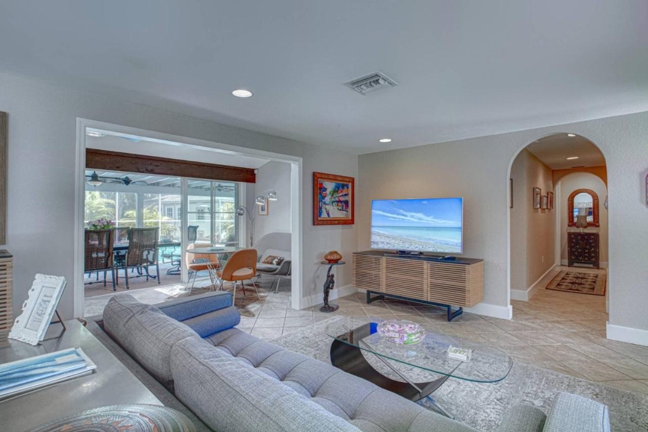 Canopy On Siesta Key