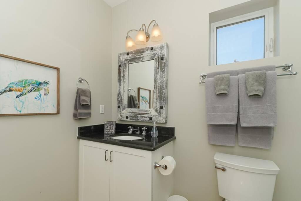 Apartment Siesta Cool: Only Minutes Walk To Siesta Beach! *