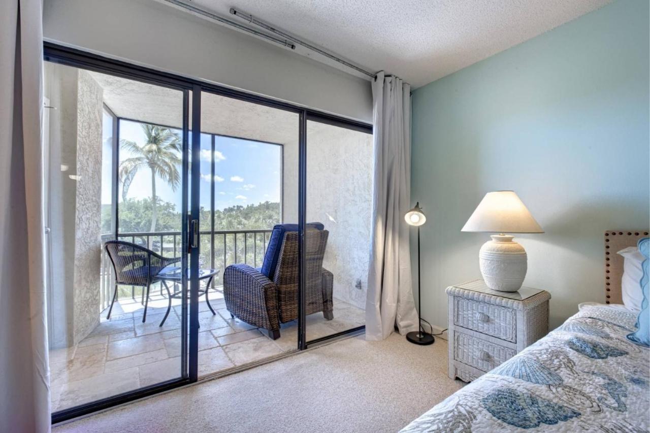 Harbor Towers 1 Bedroom Pool View Holiday home Siesta Key