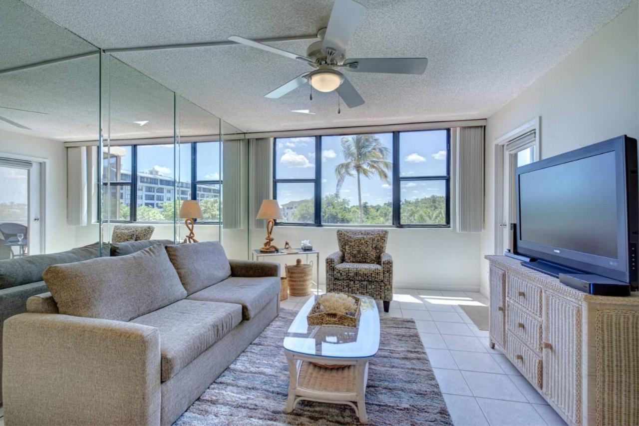 Harbor Towers 1 Bedroom Pool View Holiday home *