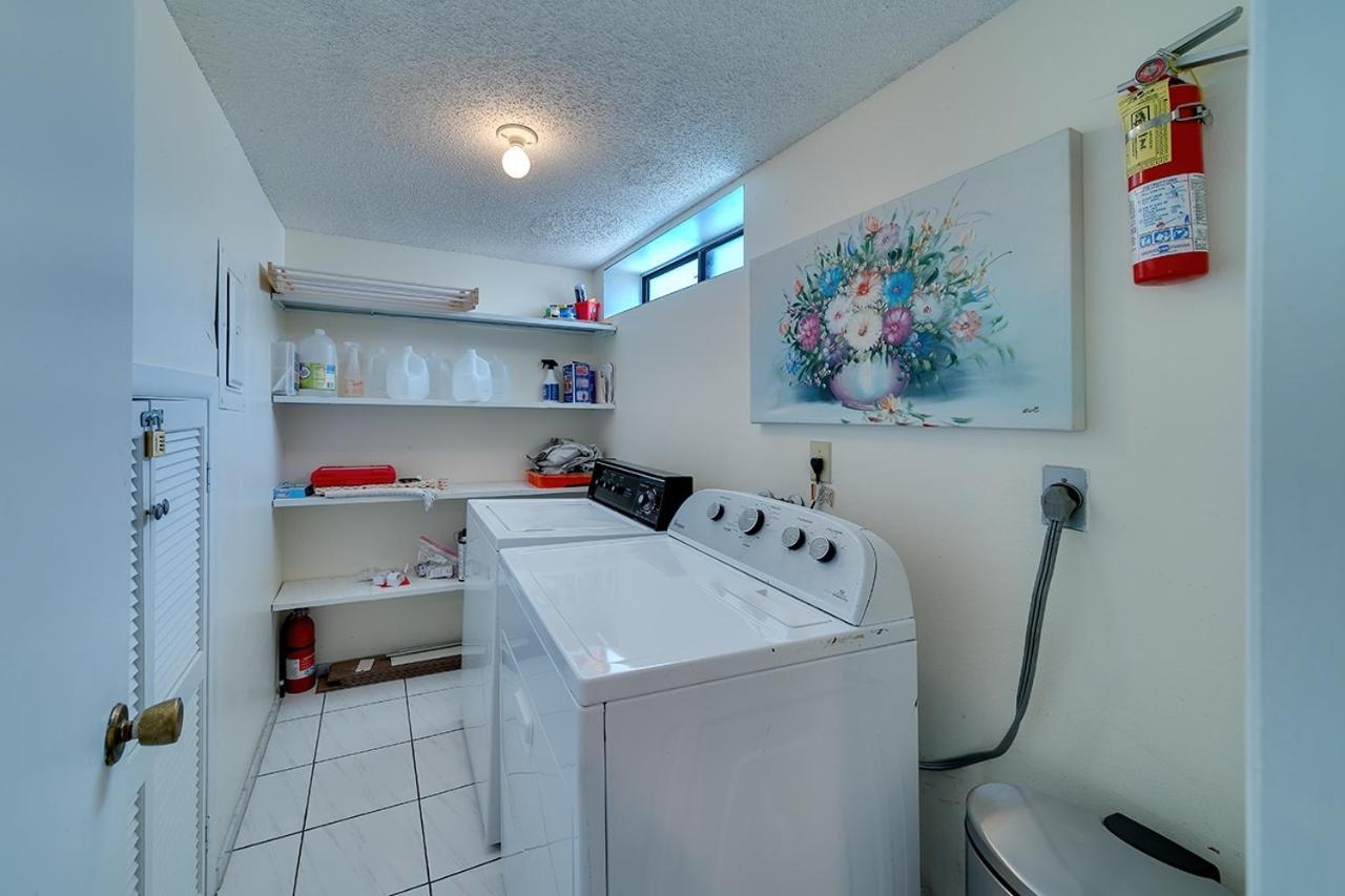 - 2 Bedroom - 3 Beds - 3 Bathroom Duplex With Heated Swimming Pool