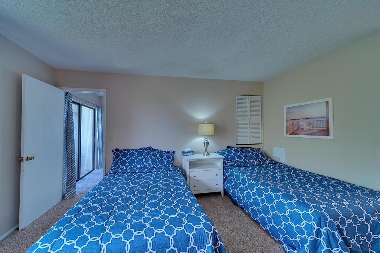 - 2 Bedroom - 3 Beds - 3 Bathroom Duplex With Heated Swimming Pool Apartment