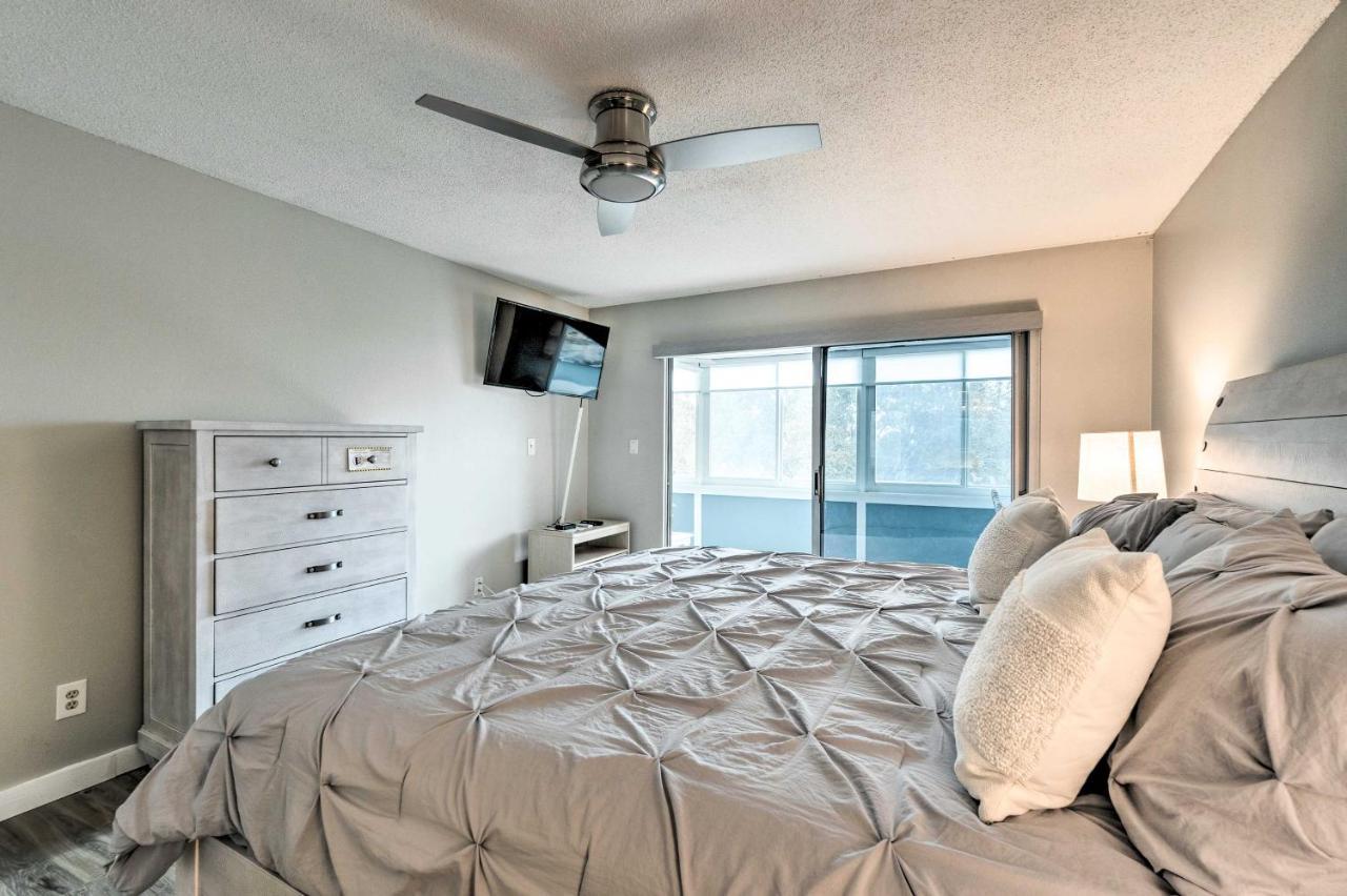 Walk To Resort-style Condo!