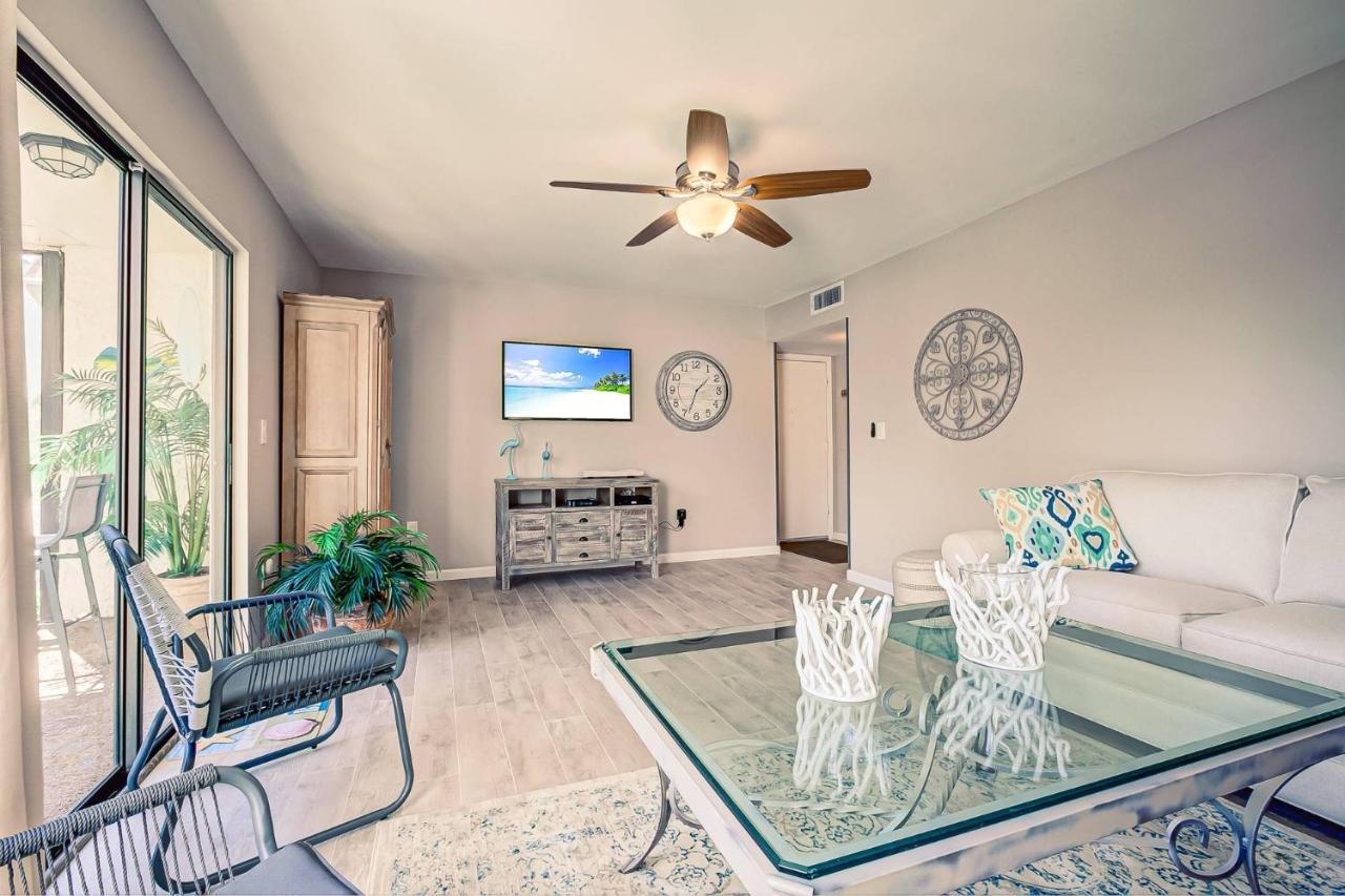 Bay Oaks C 2nd Floor