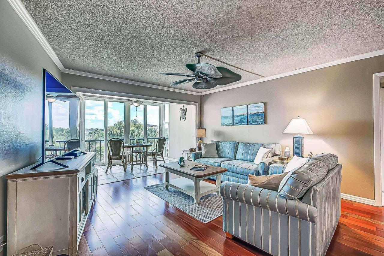 Harbor Towers 3rd Floor, Bay Views * Siesta Key