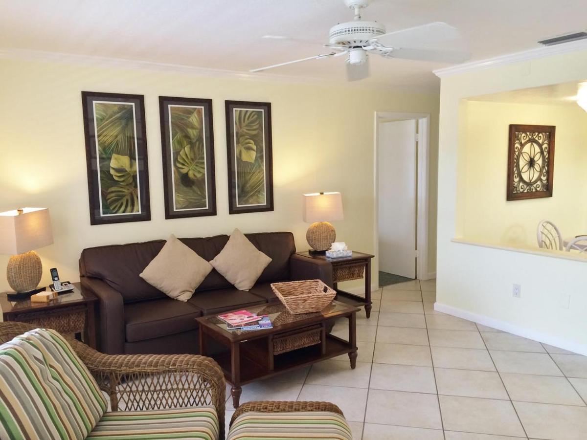 Siesta Palms By The Siesta Key