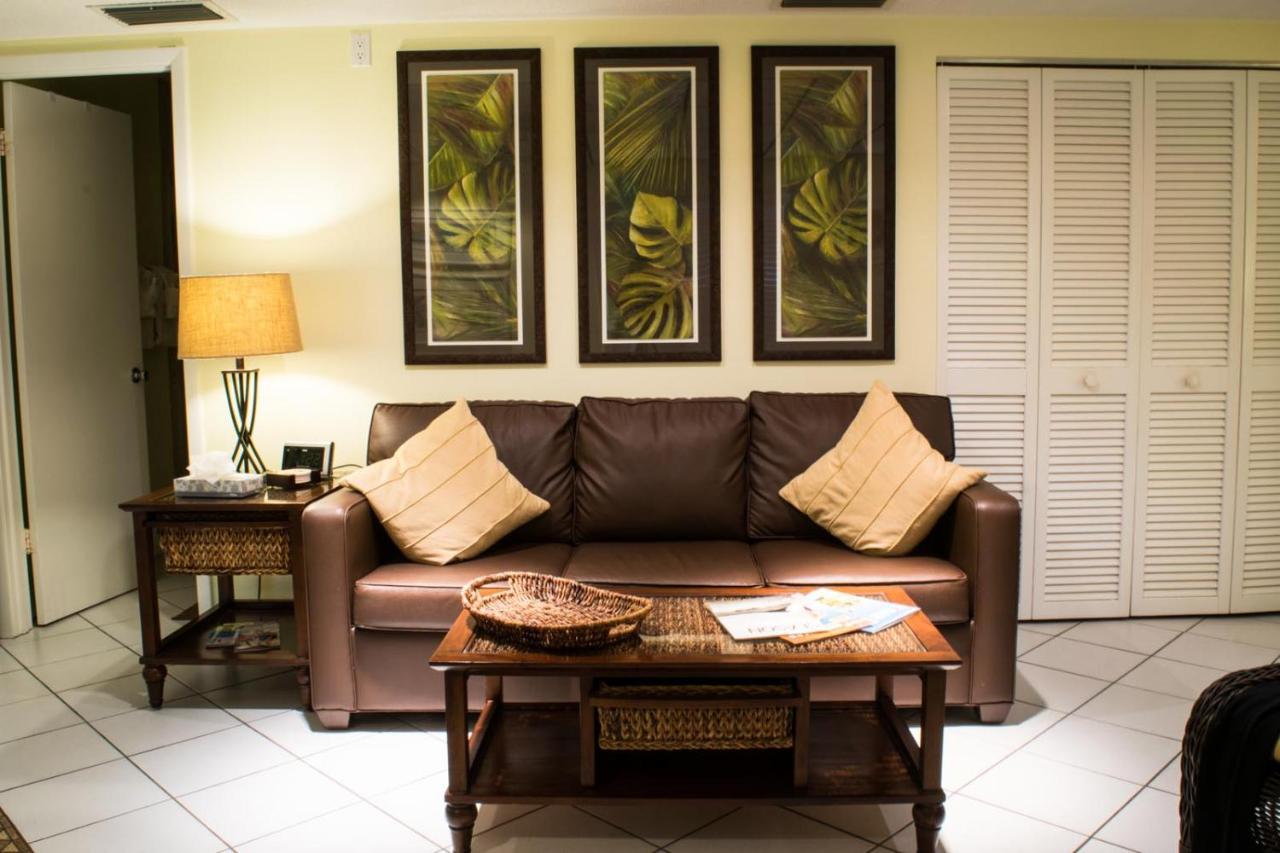 Siesta Palms By The Siesta Key